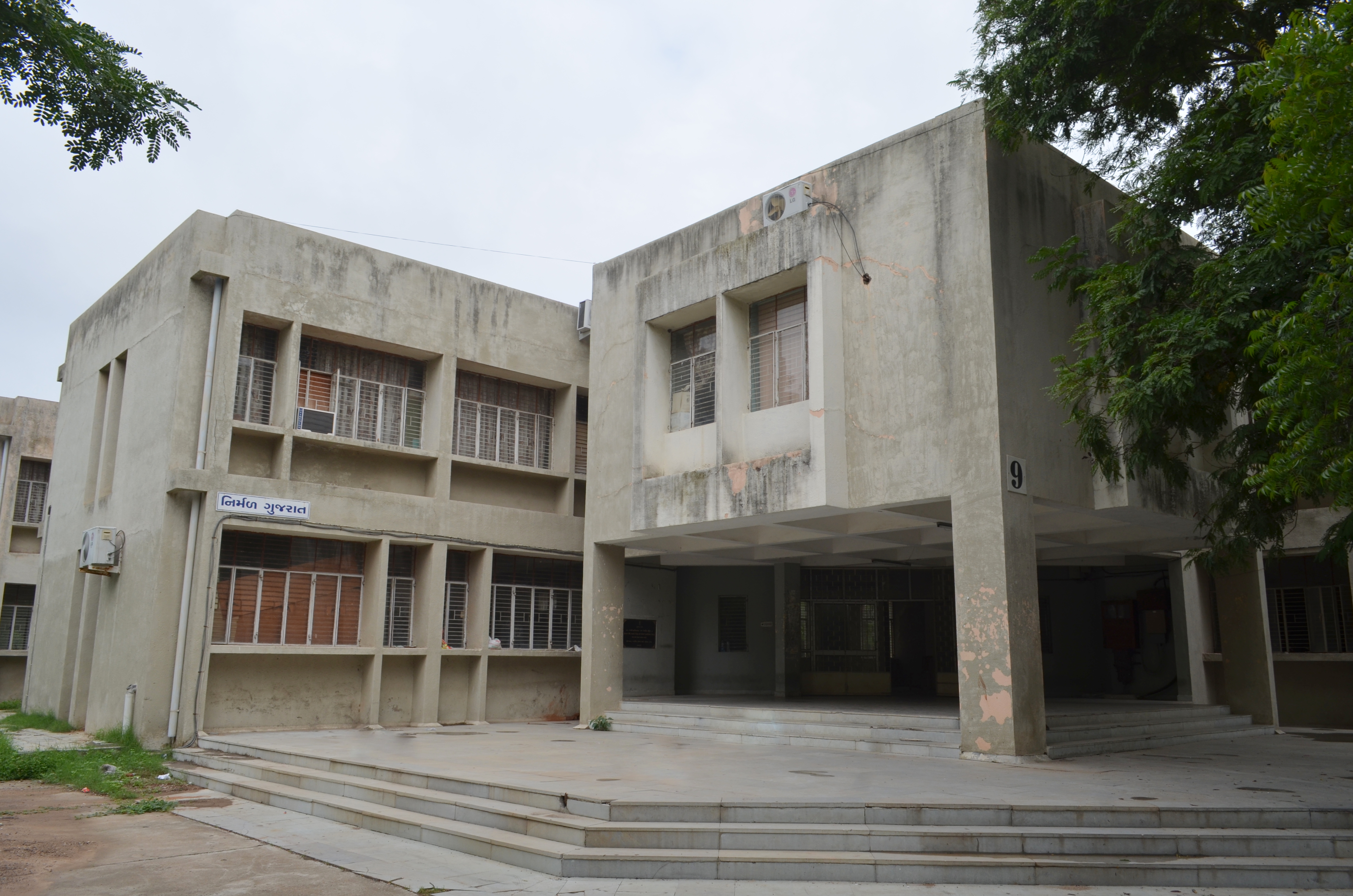 Electronics And Communication Engineering Departments L D College Of Engineering